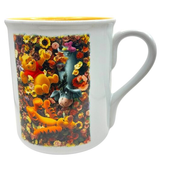 Disney Winnie The Pooh Ceramic Mug "Happiness Is A Bouquet Of Friends" Design - Picture 2 of 9